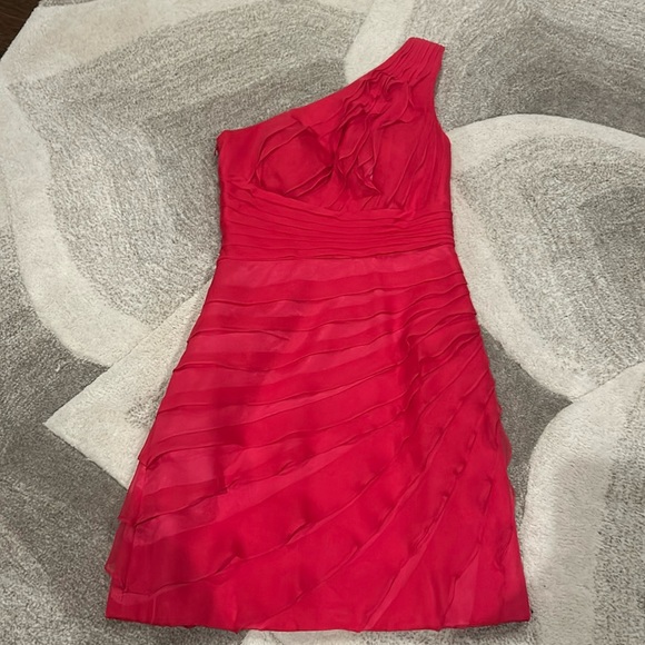 Cache Dress - Picture 2 of 3